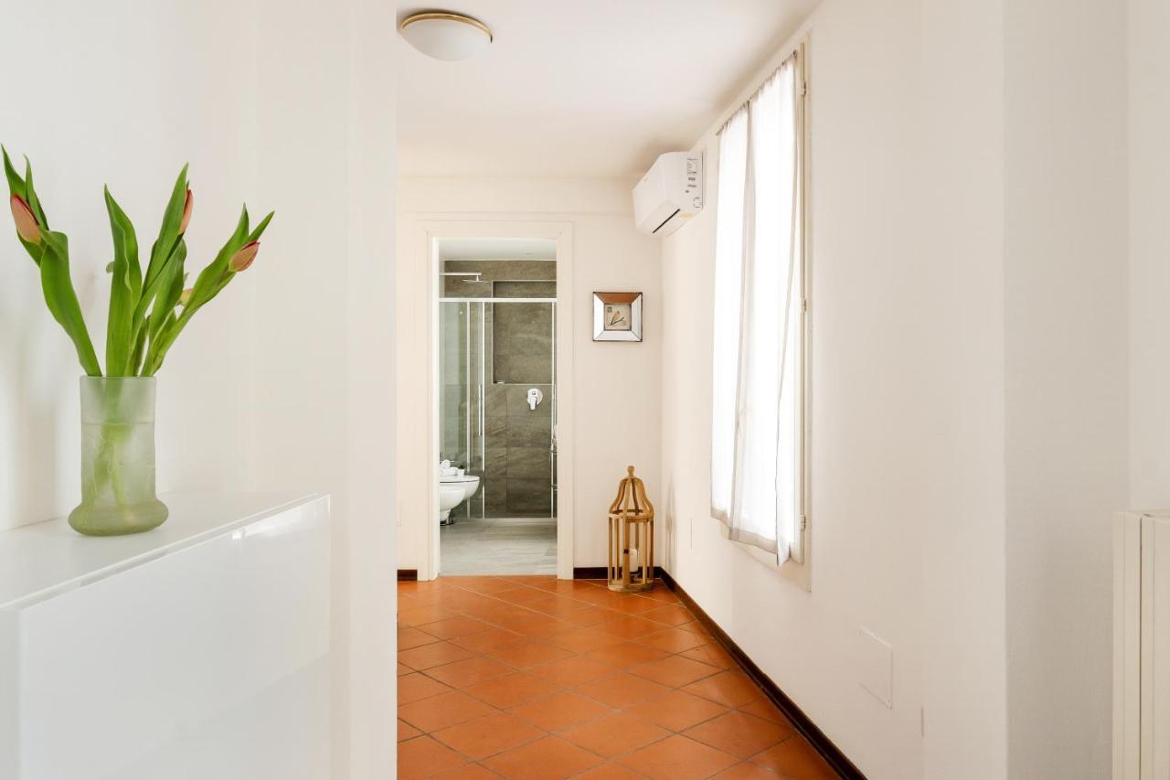 Lo Scrigno Delle 2 Torri! Nel Cuore Del Centro, Vicino A Via Rizzoli Bologne Extérieur photo